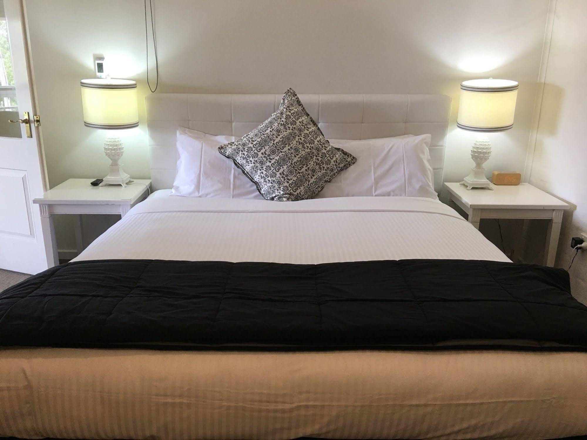 Norwood House & Receptions Motel Mornington
